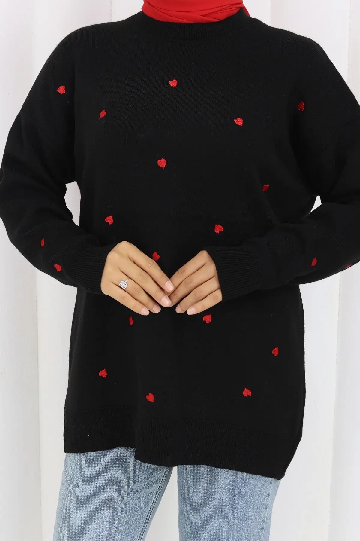 Kalp Nakışlı Triko Kazak-detail