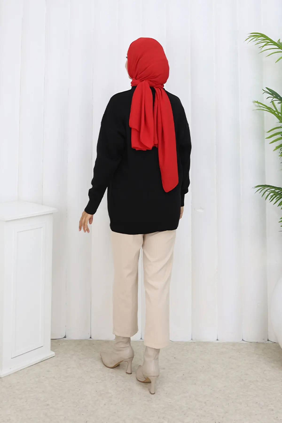 Kalp Nakışlı Triko Kazak-detail