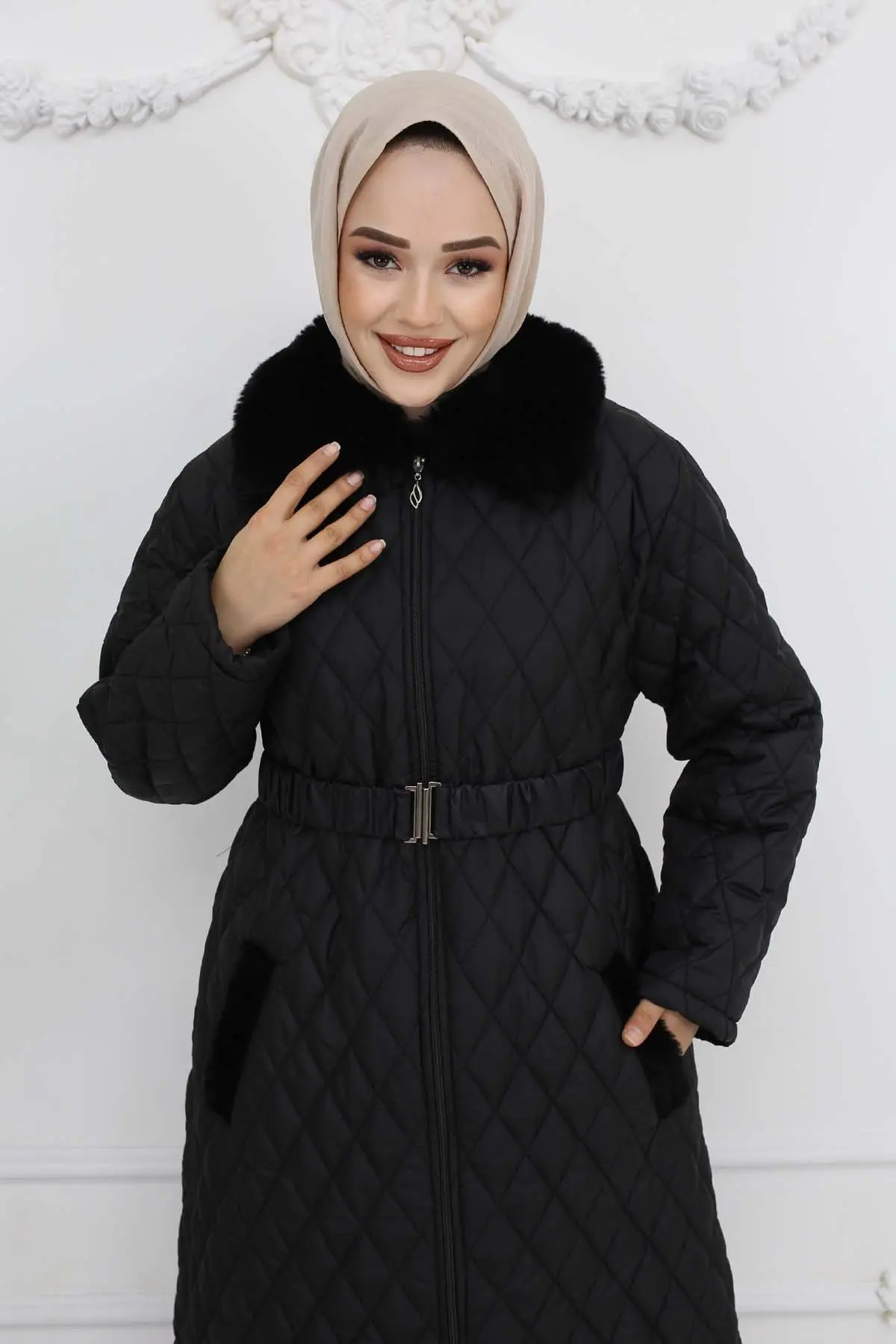 Quilted Puffer Jacket Black-detail