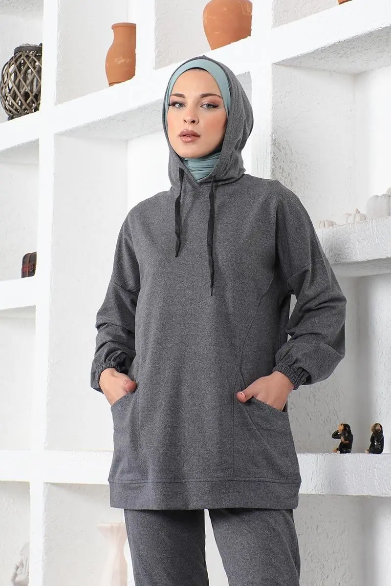 Hooded Sports Suit-detail