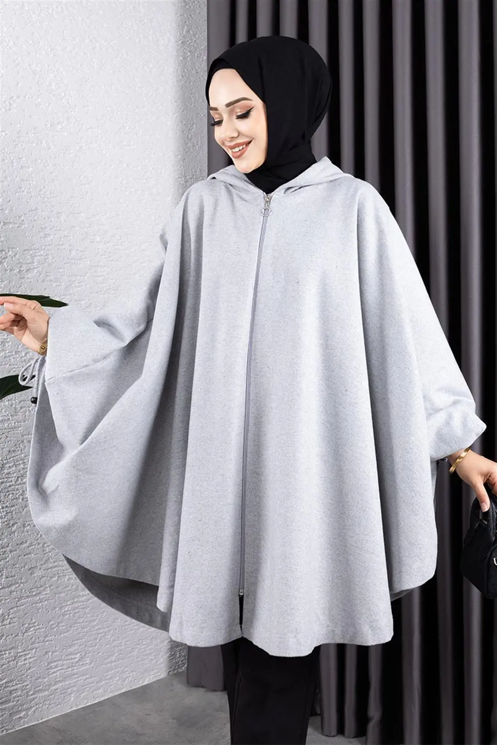 Kapüşonlu Tesettür Panço-detail