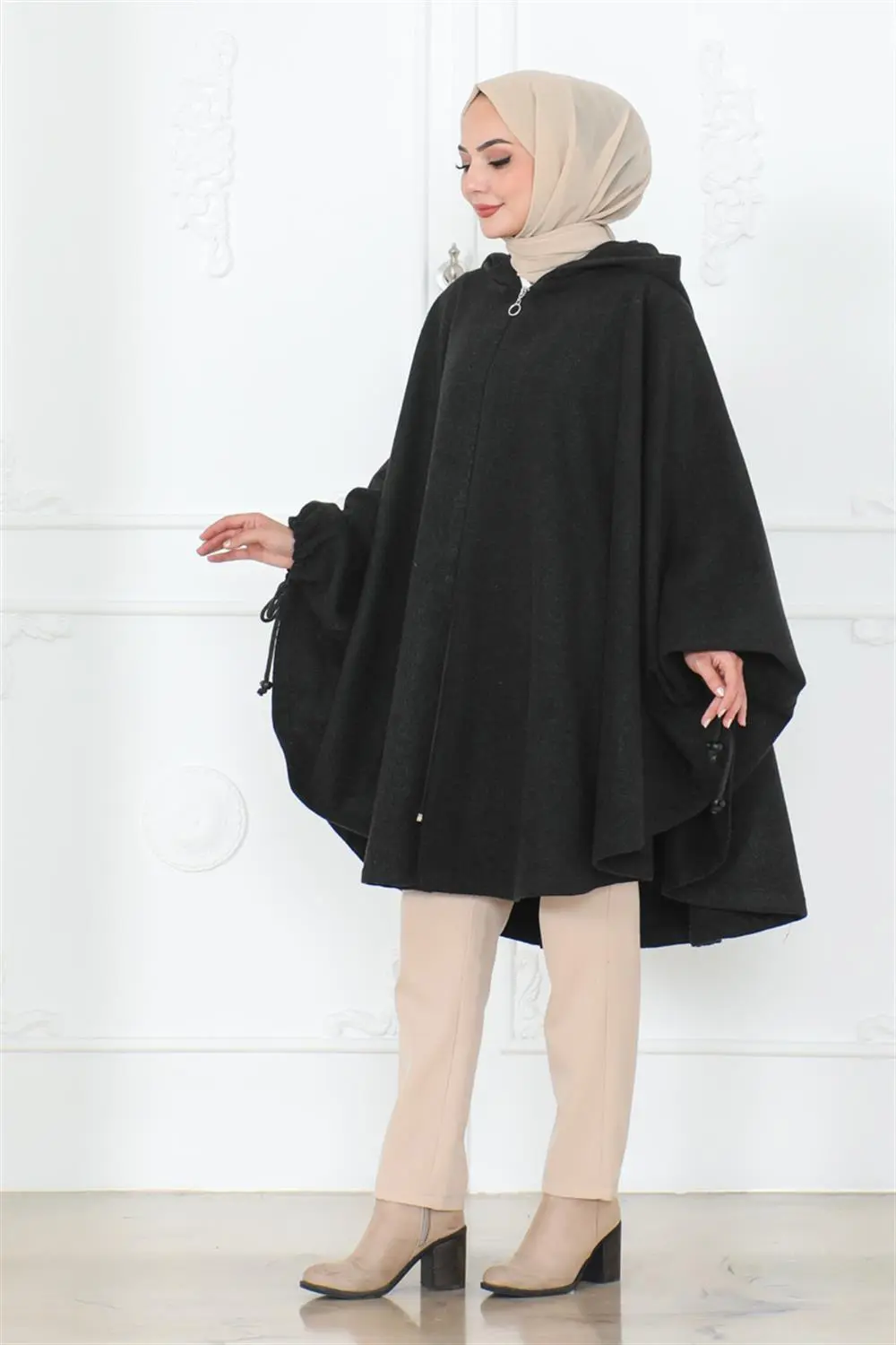 Kapüşonlu Tesettür Panço-detail