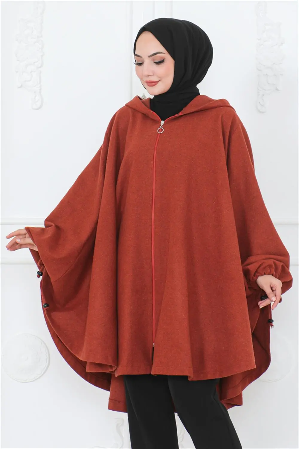 Hooded Hijab Poncho-detail