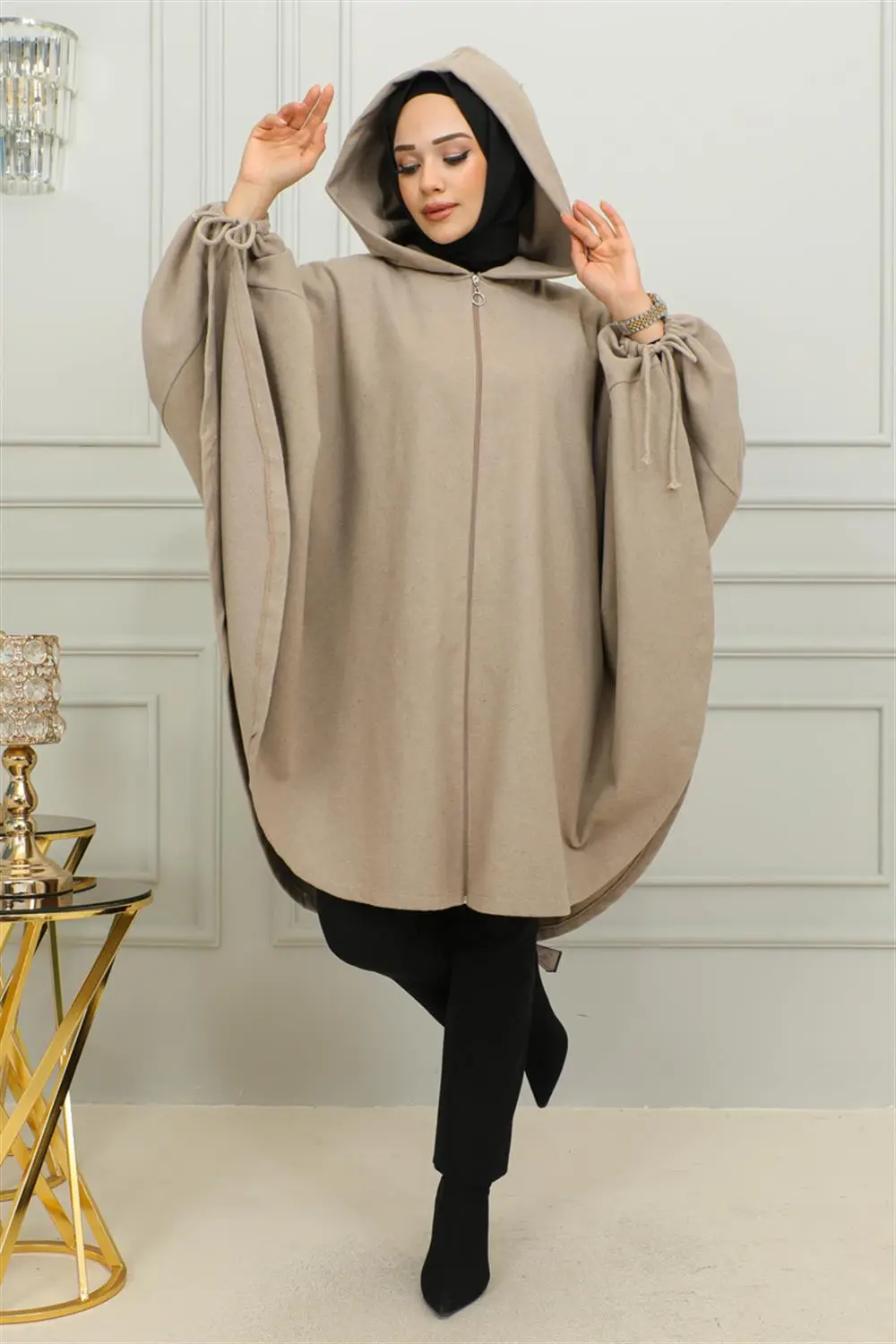 Kapüşonlu Tesettür Panço-detail