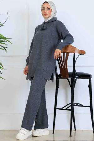 Kapüşonlu Triko Takım