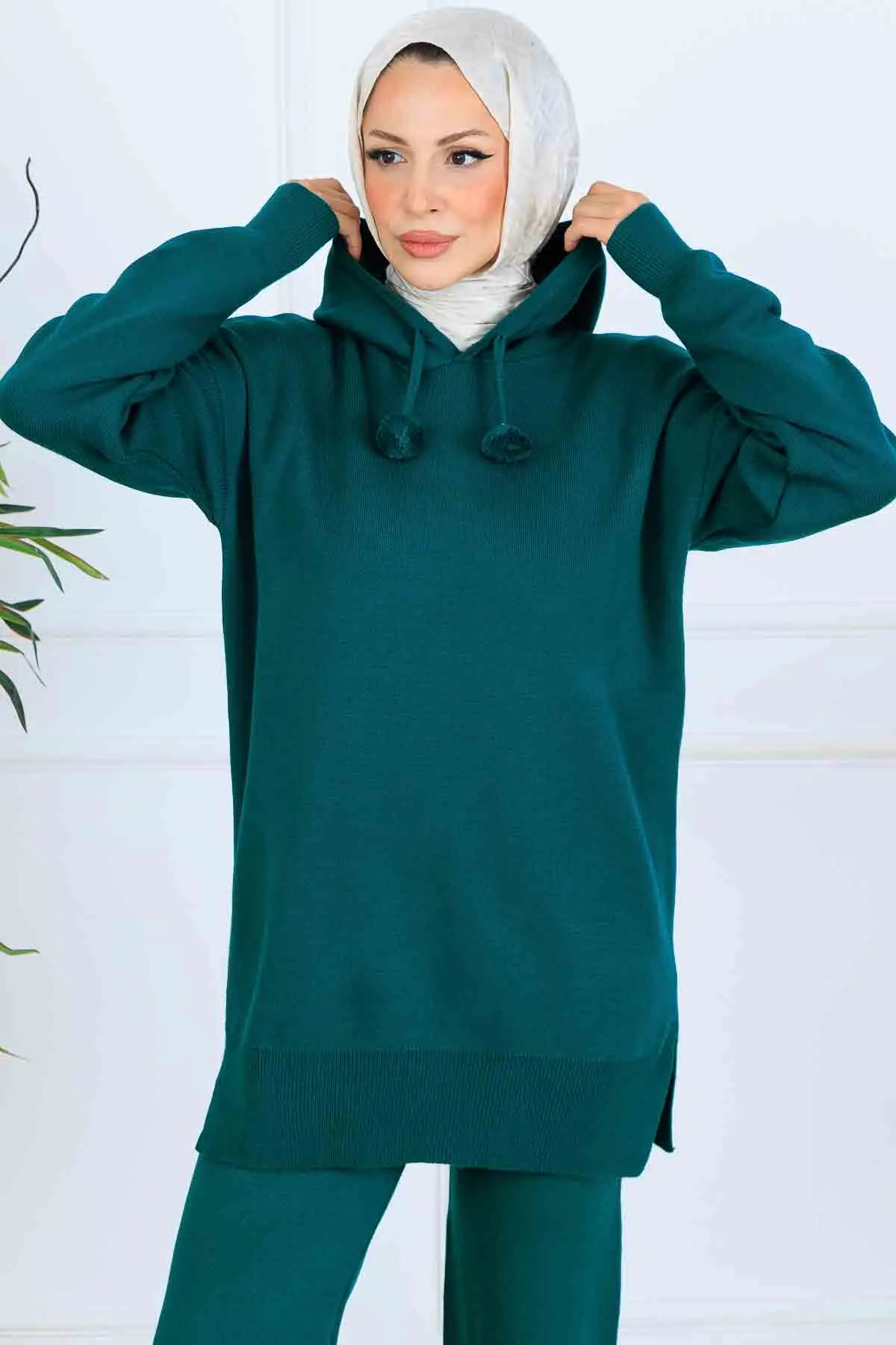 Kapüşonlu Triko Takım-detail