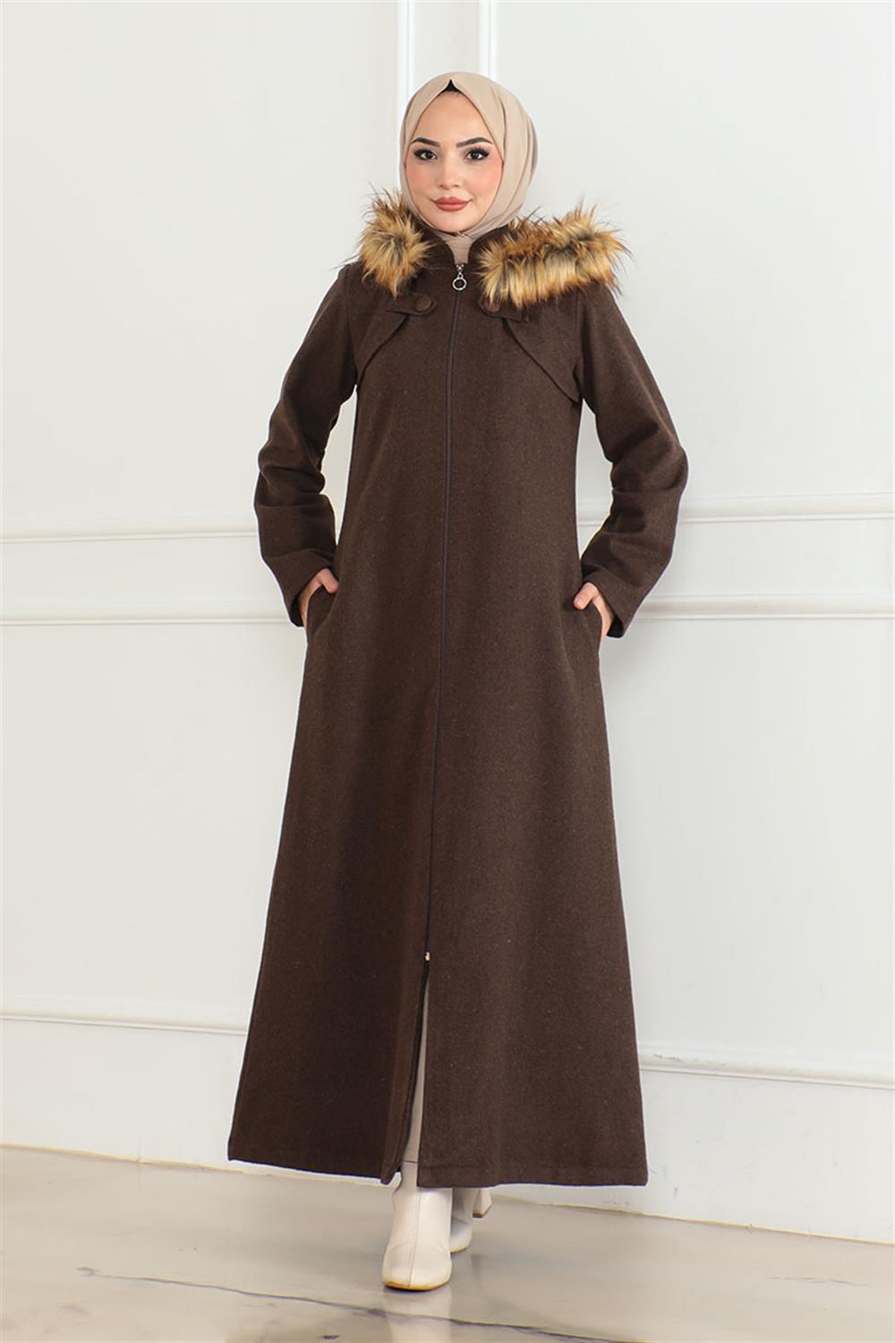 Kapüşonu Kürklü Kaşe Kaban