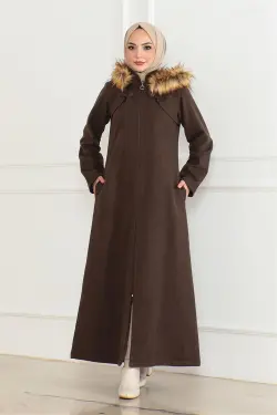 Kapüşonu Kürklü Kaşe Kaban