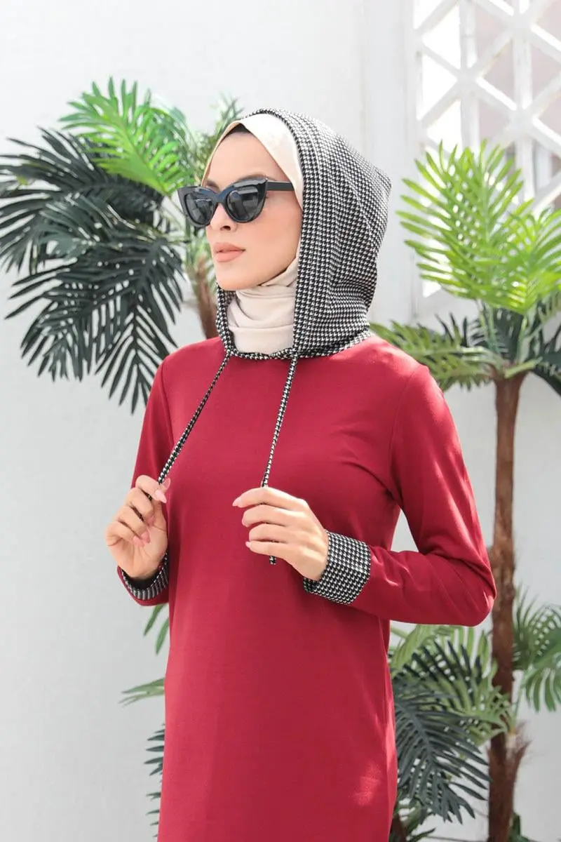 Houndstooth Patterned Hijab Cap-detail