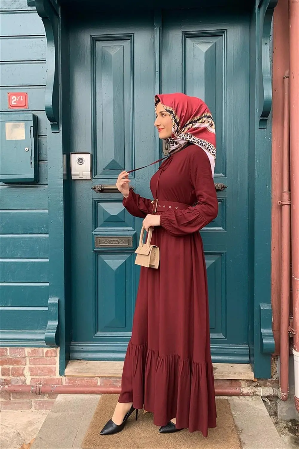 Kemer Detaylı Tesettür Elbise-detail