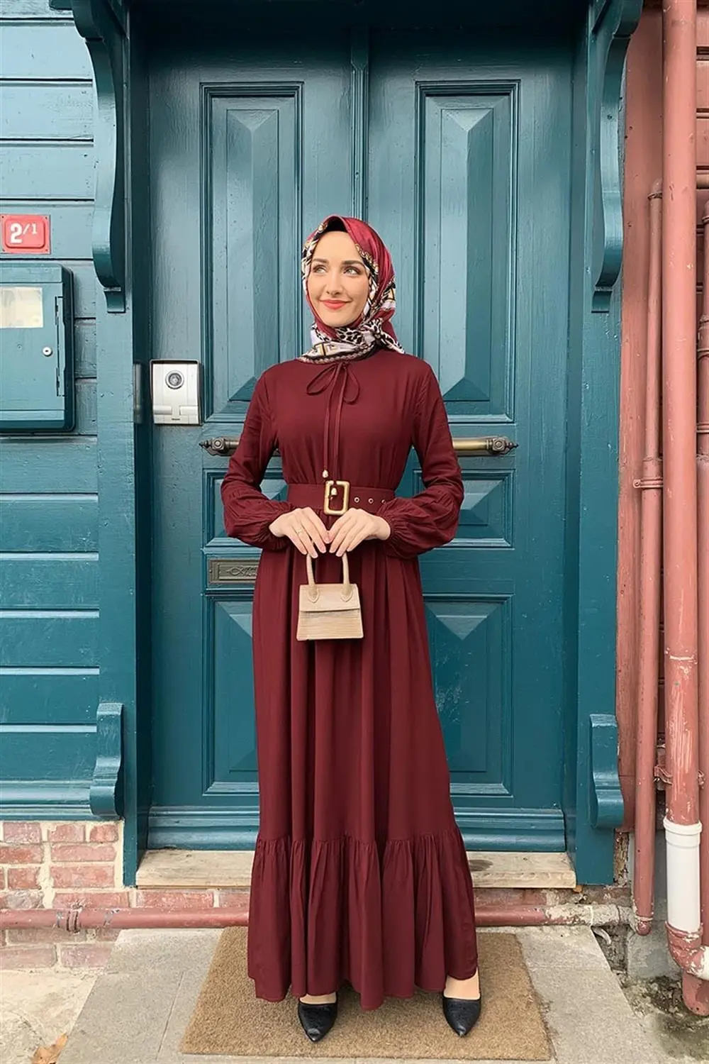 Kemer Detaylı Tesettür Elbise-detail