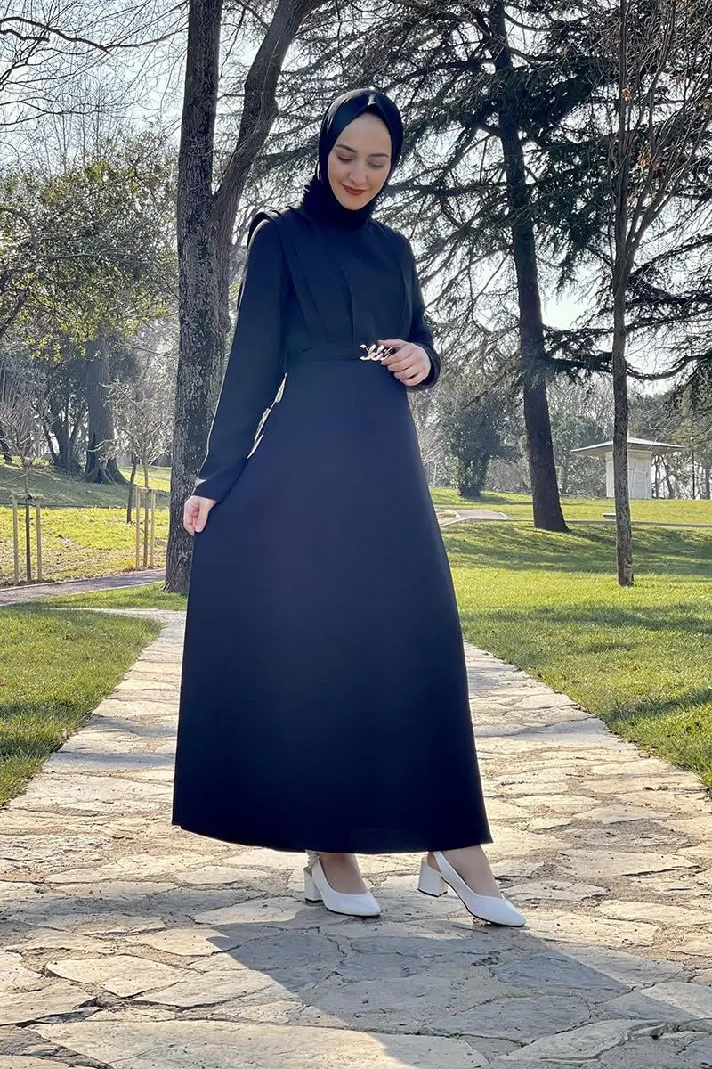 Belt Chain Dress-detail