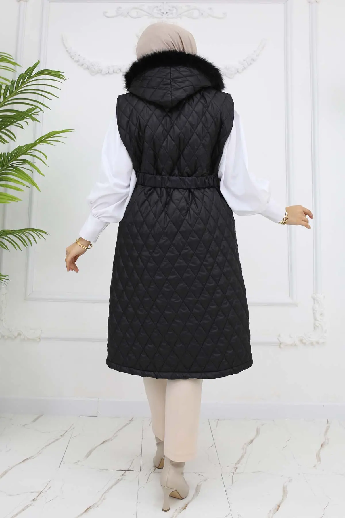 Belted Hooded Quilted Puffer Vest Black-detail