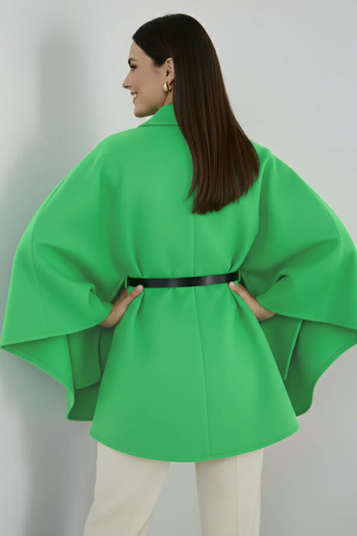 Belted Cashmere Poncho-detail