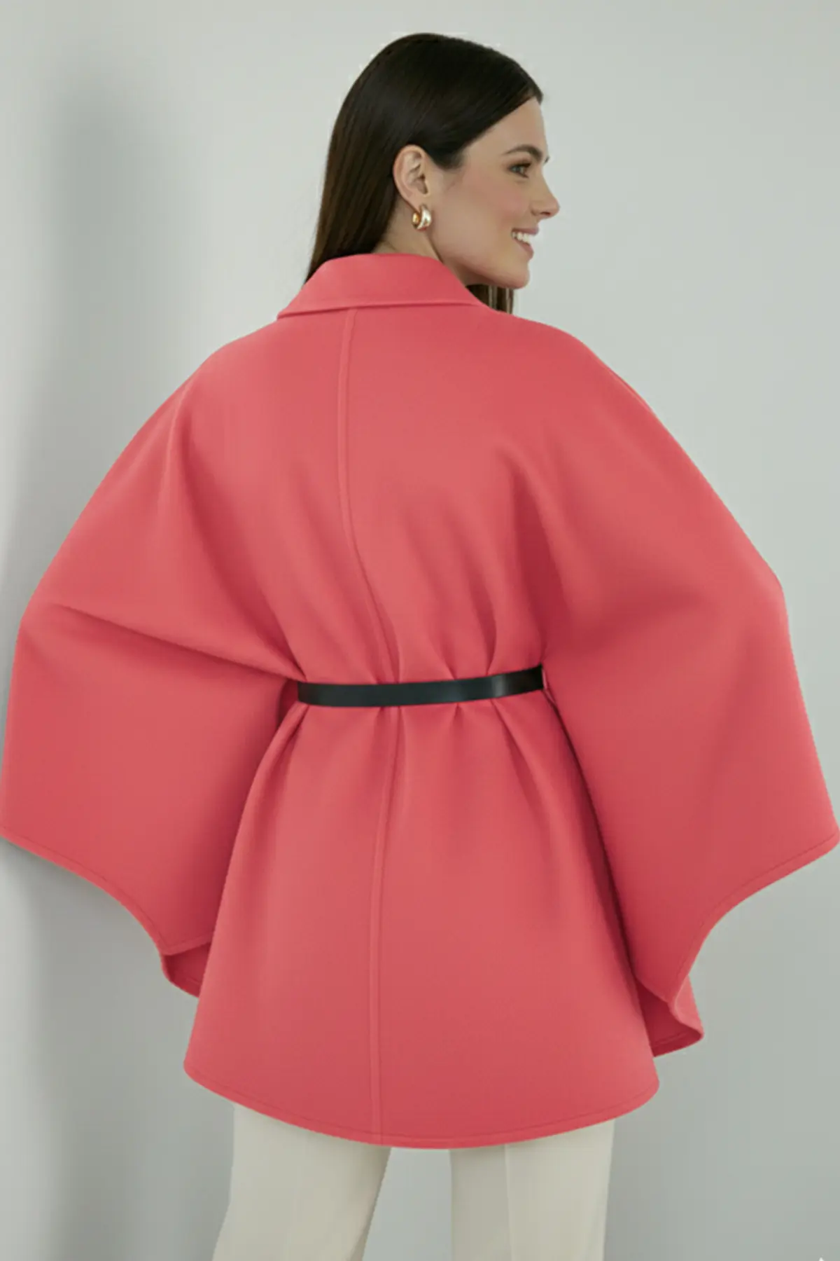 Belted Cashmere Poncho-detail