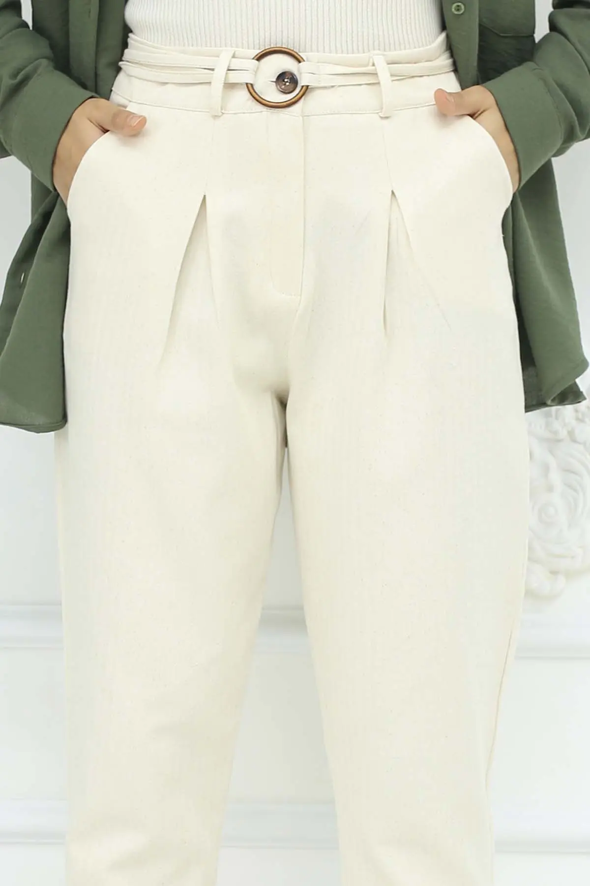 Kemerli Keten Pantolon-detail