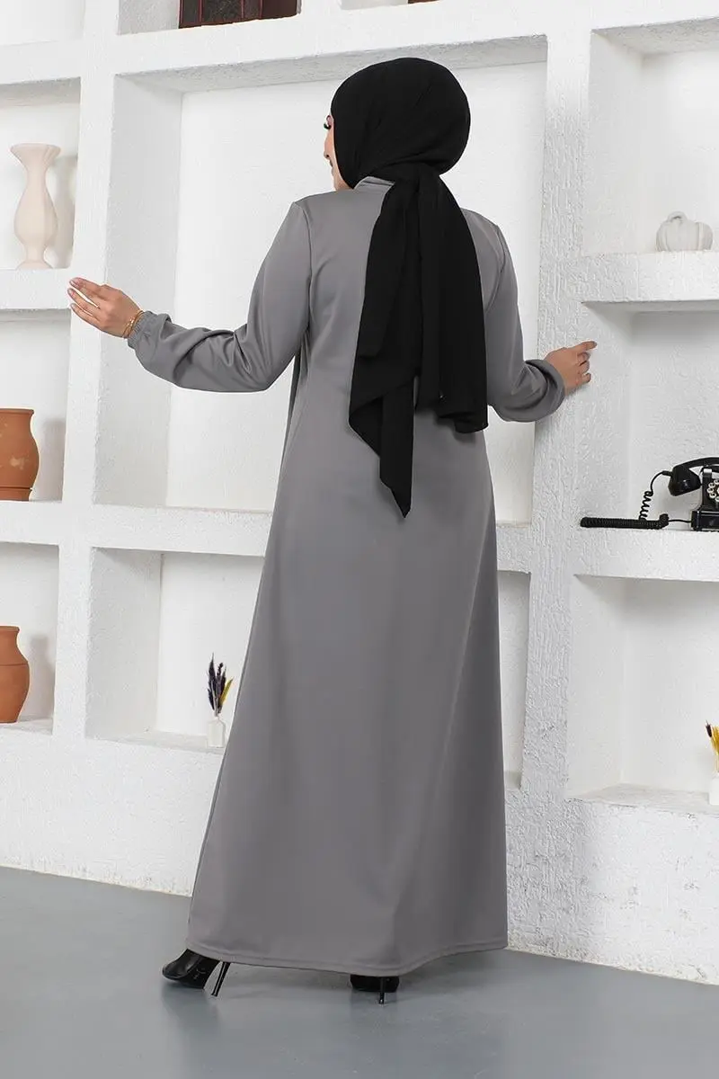 Pleated Abaya With Gathered Sleeves-detail