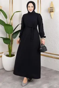 Kolları Fırfır Detaylı Elbise Siyah