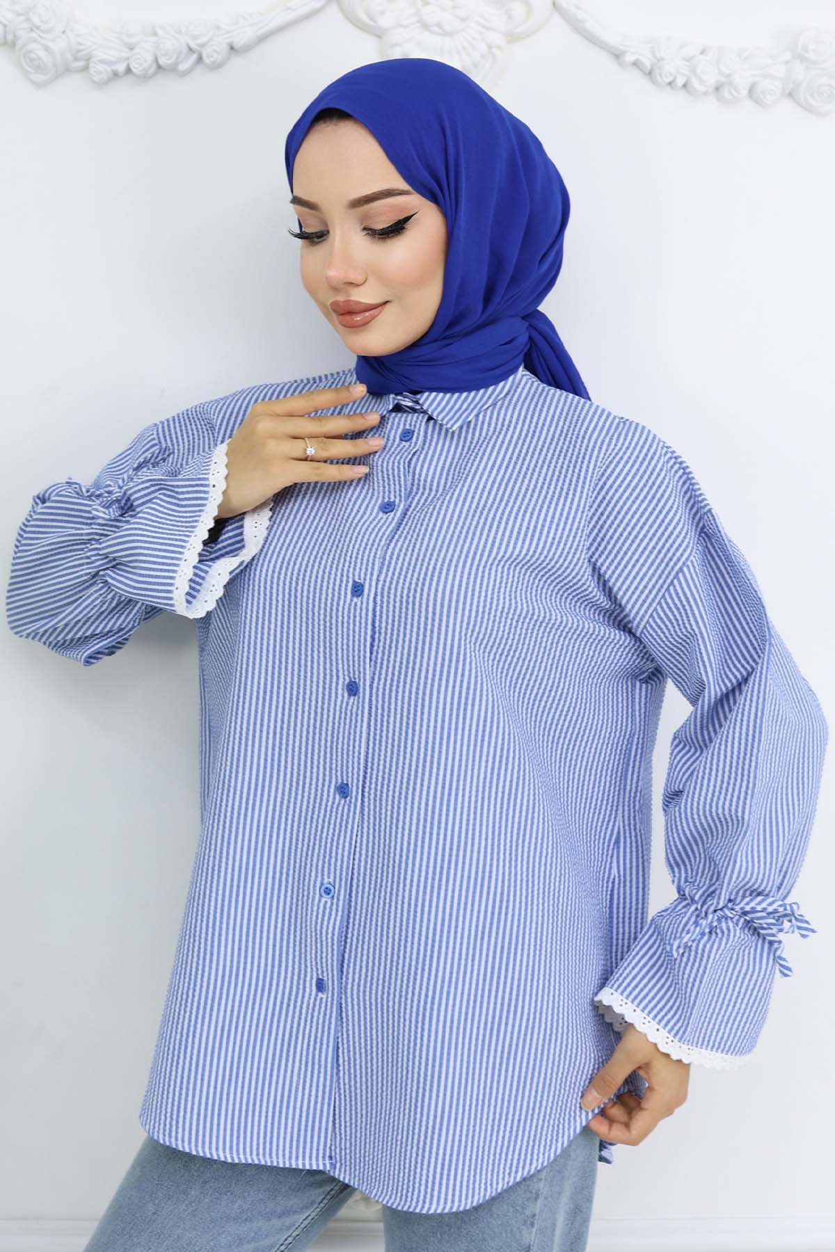 Striped Shirt With Scalloped Sleeves