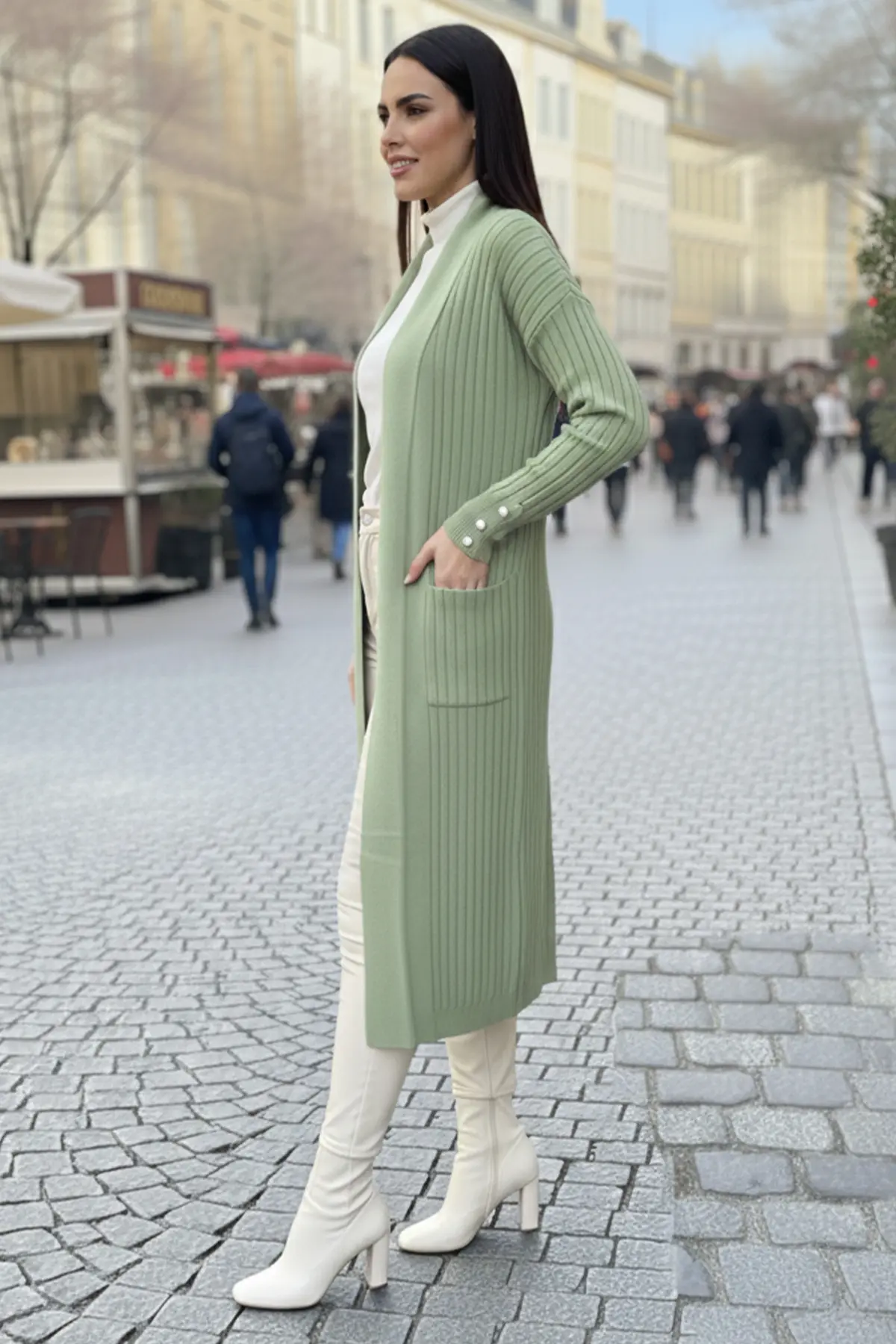 Kolu Düğmeli Fitilli Triko Hırka-detail