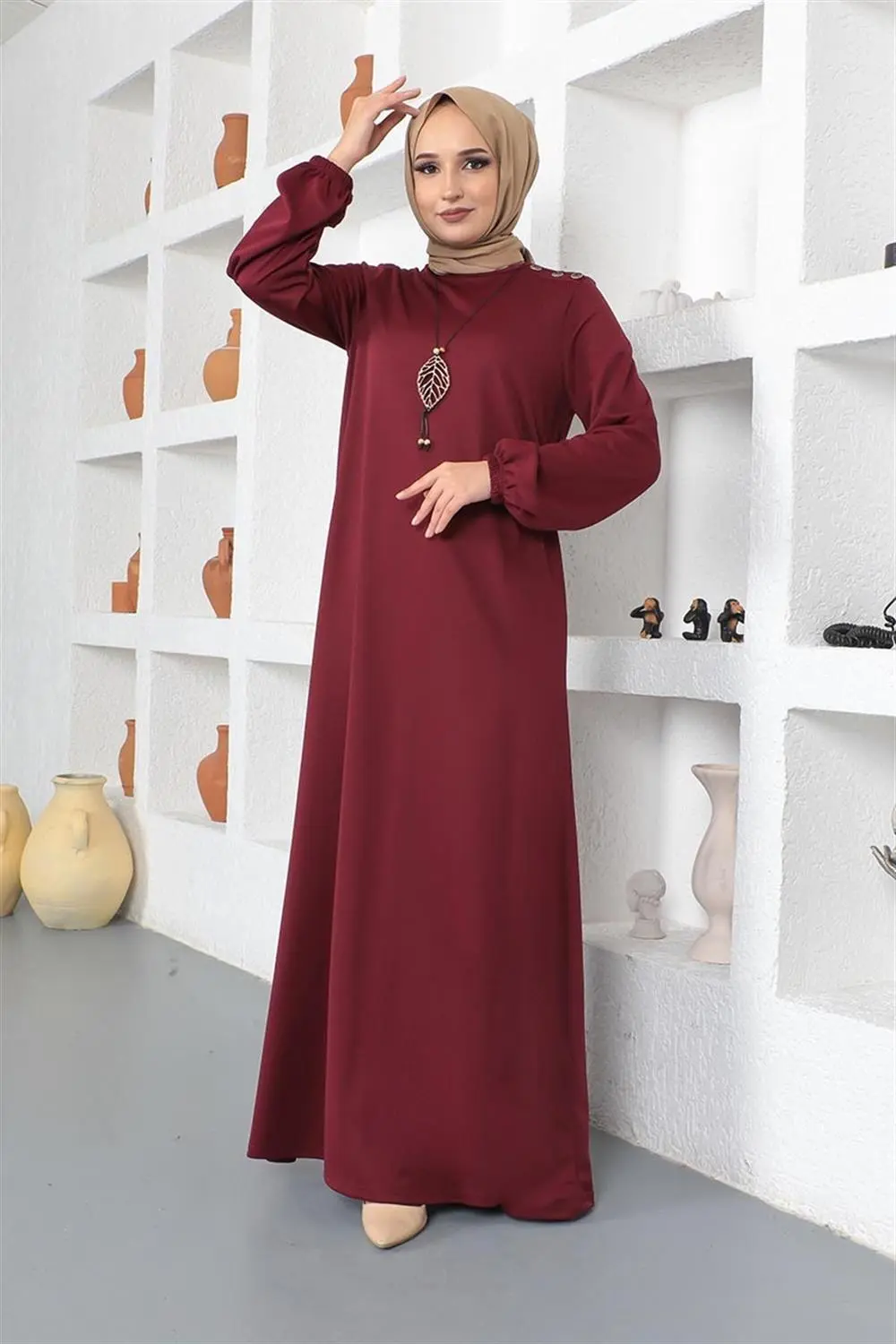 Kolyeli Bisiklet Yaka Tesettür Elbise Bordo