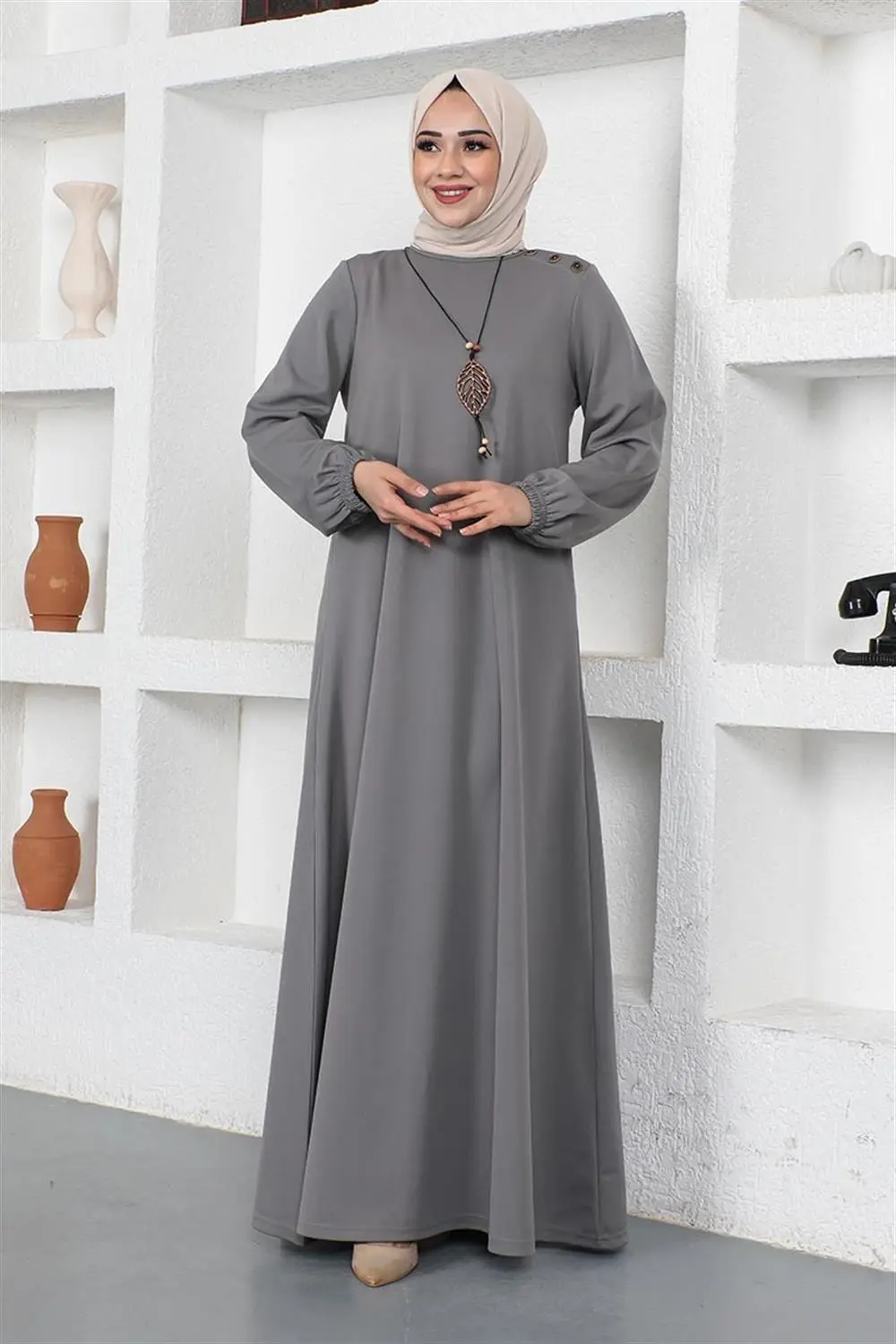Necklace Crew Neck Hijab Dress-detail