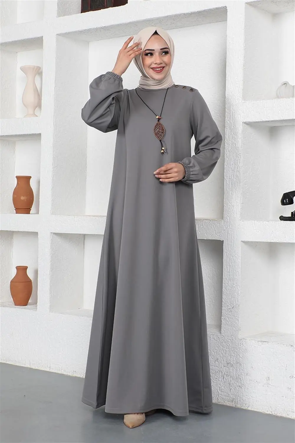 Necklace Crew Neck Hijab Dress-detail