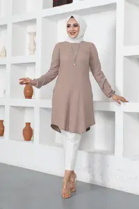 Crepe Tunic With Necklace
