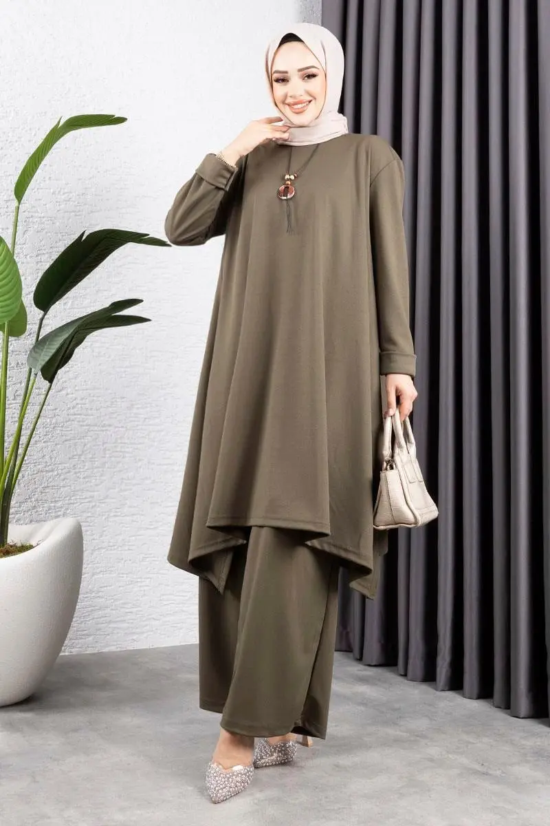 Kolyeli Yırtmaç Detaylı Takım Haki-detail