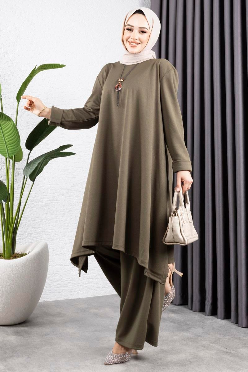 Necklace Slit Detailed Set