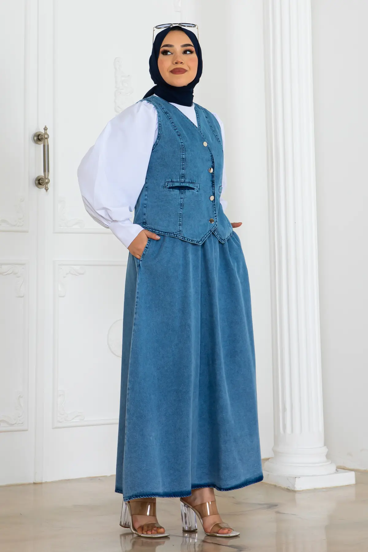 Kot Yelekli Etekli Takım-detail