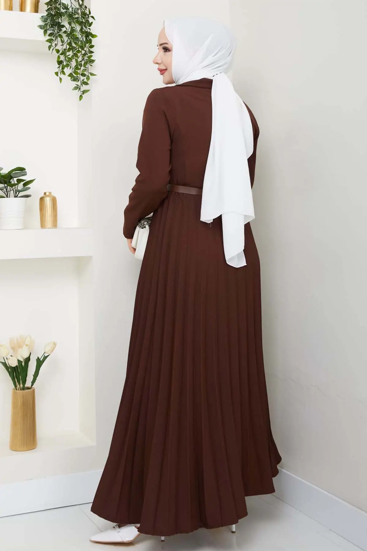 Kruvaze Yaka Piliseli Elbise-detail