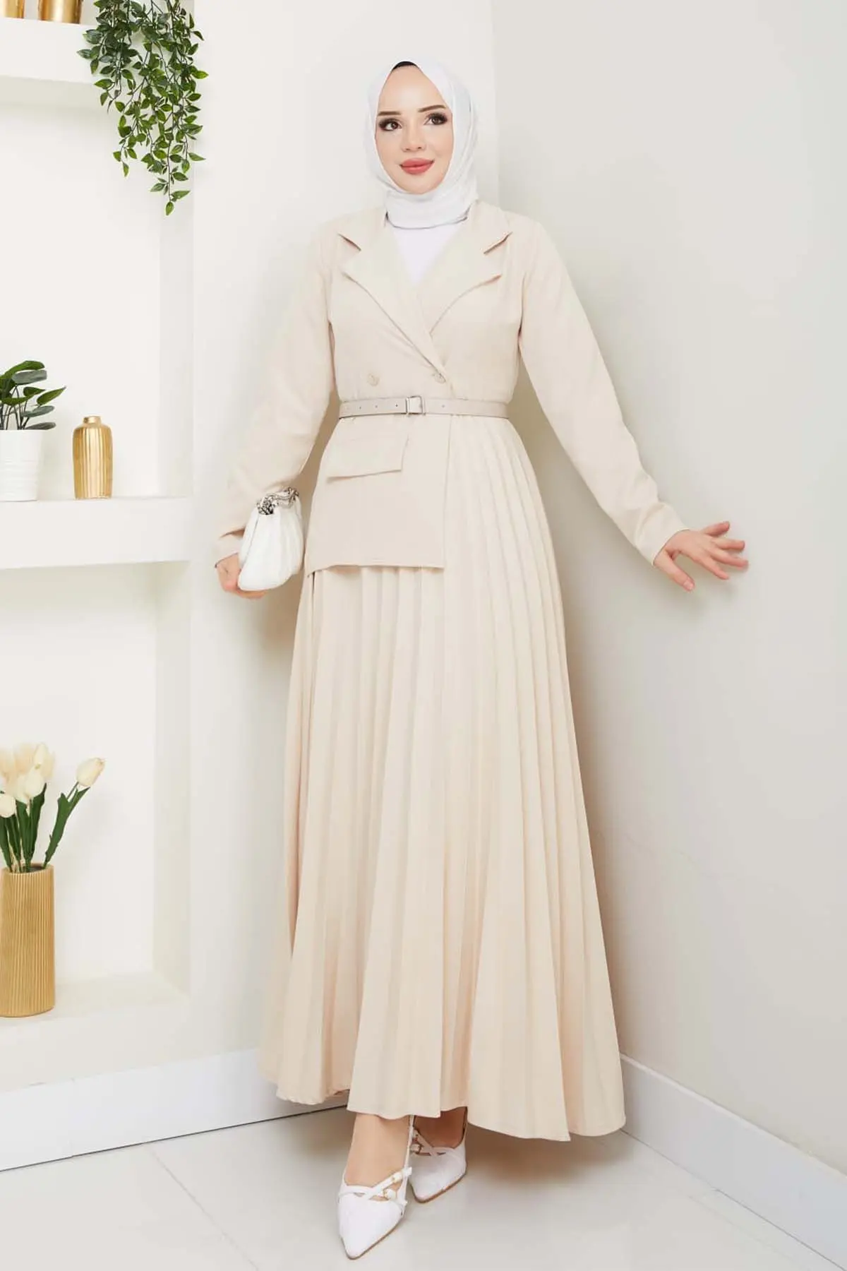 Double-breasted Pleated Dress-detail