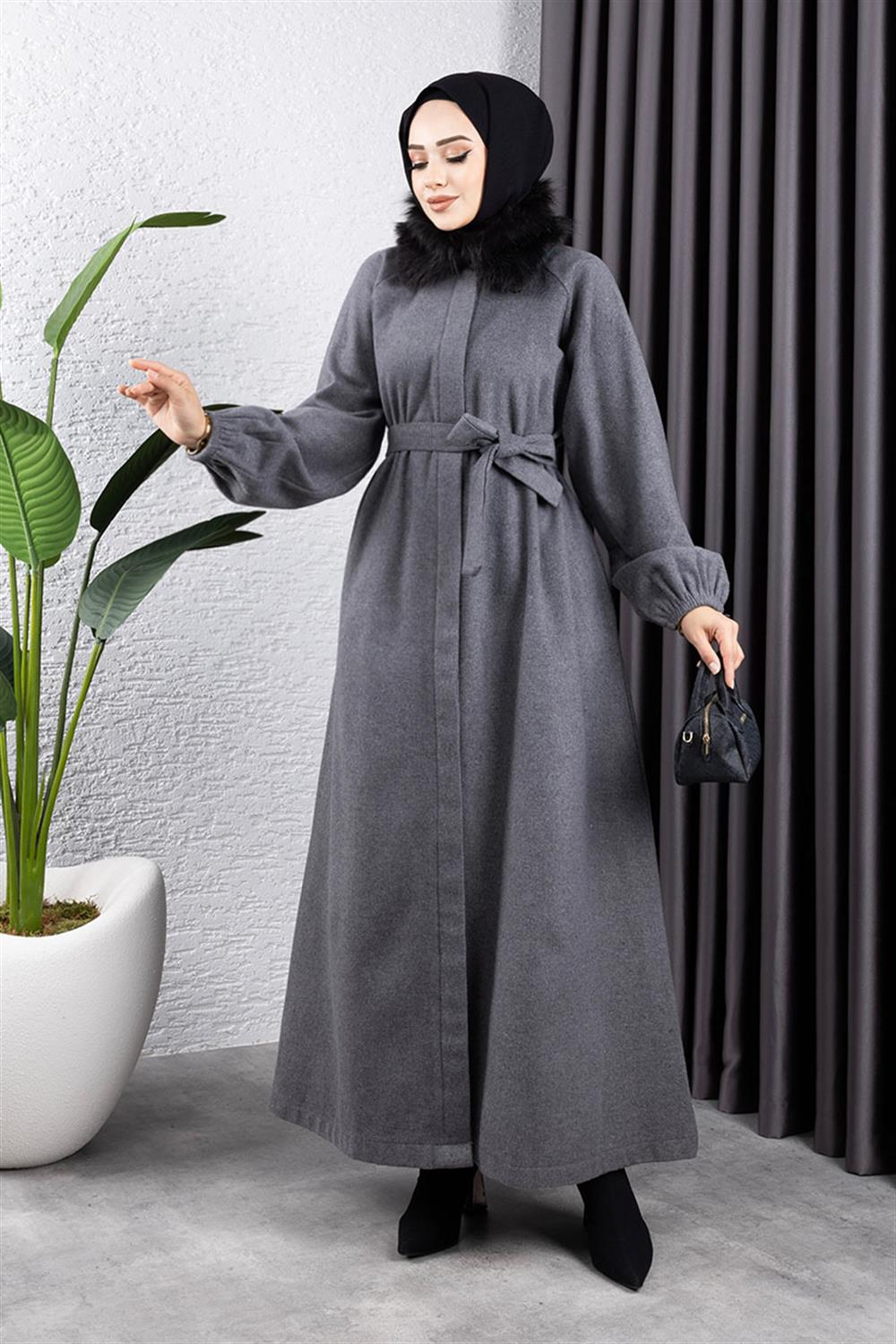 Kürk Detaylı Kaşe Manto