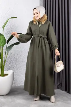 Kürk Detaylı Kaşe Manto