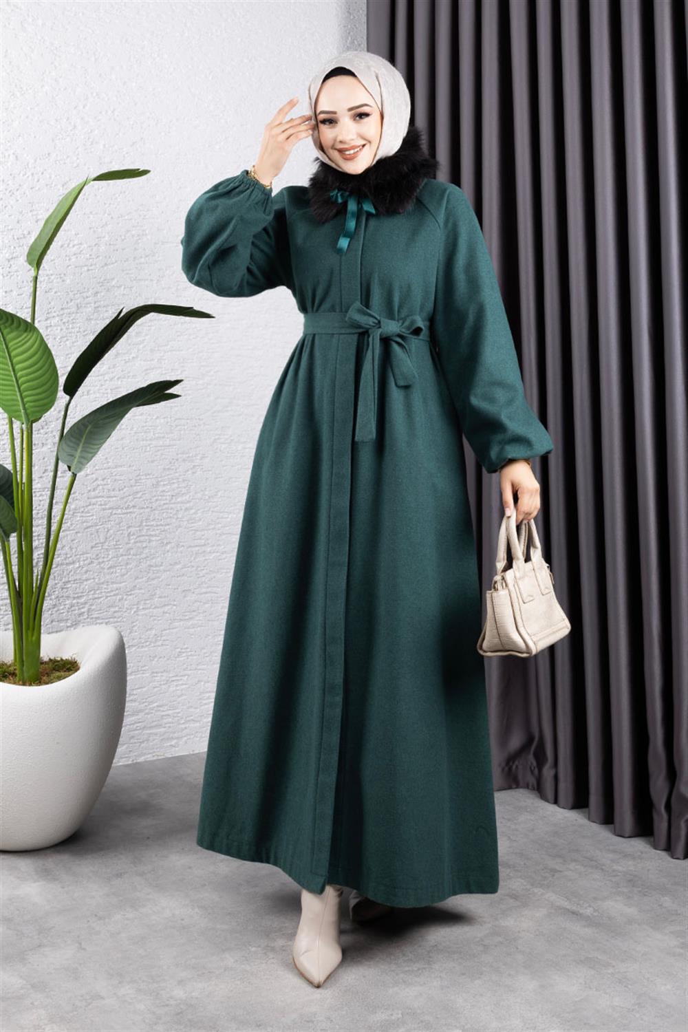 Kürk Detaylı Kaşe Manto