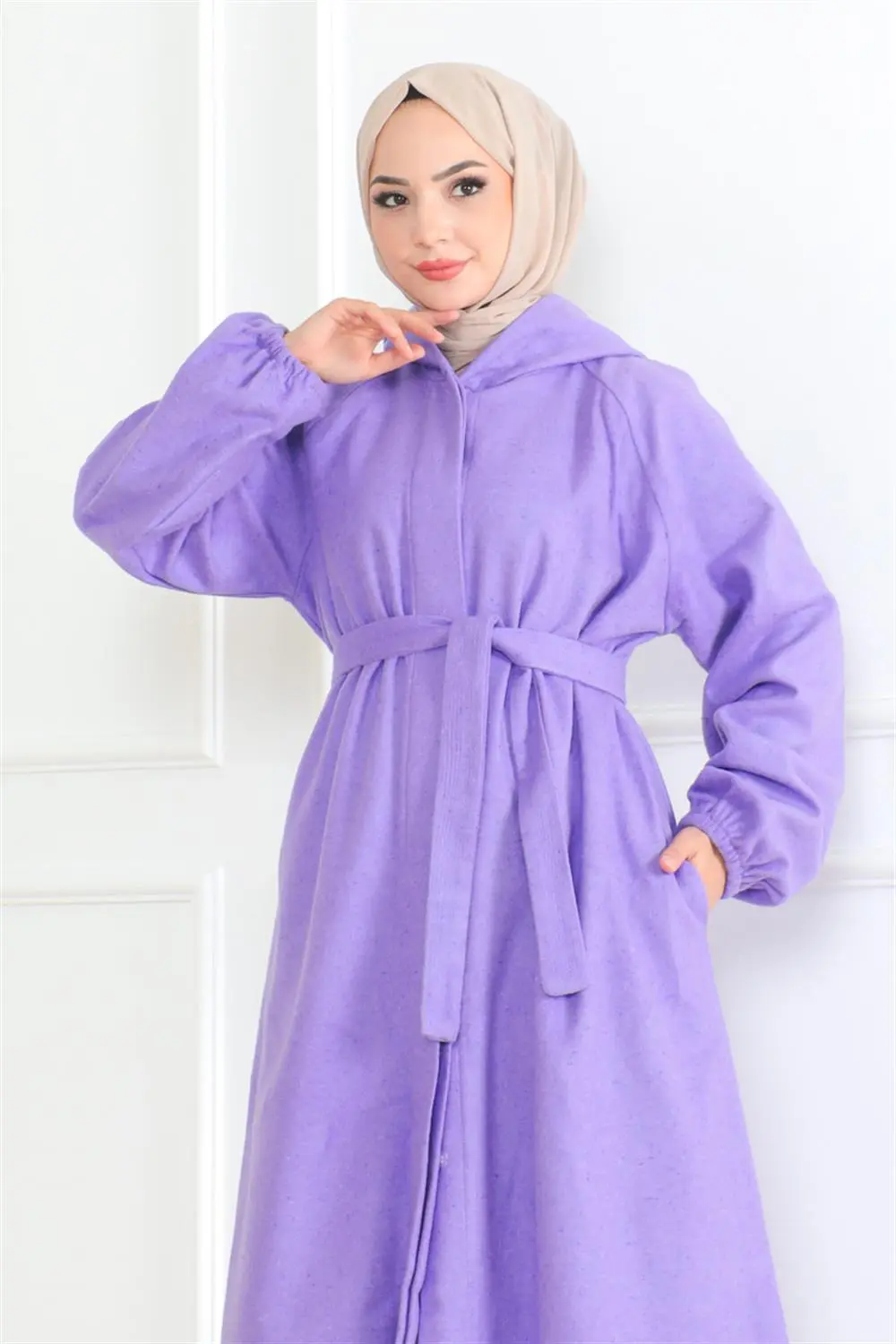 Belted Hijab Coat-detail