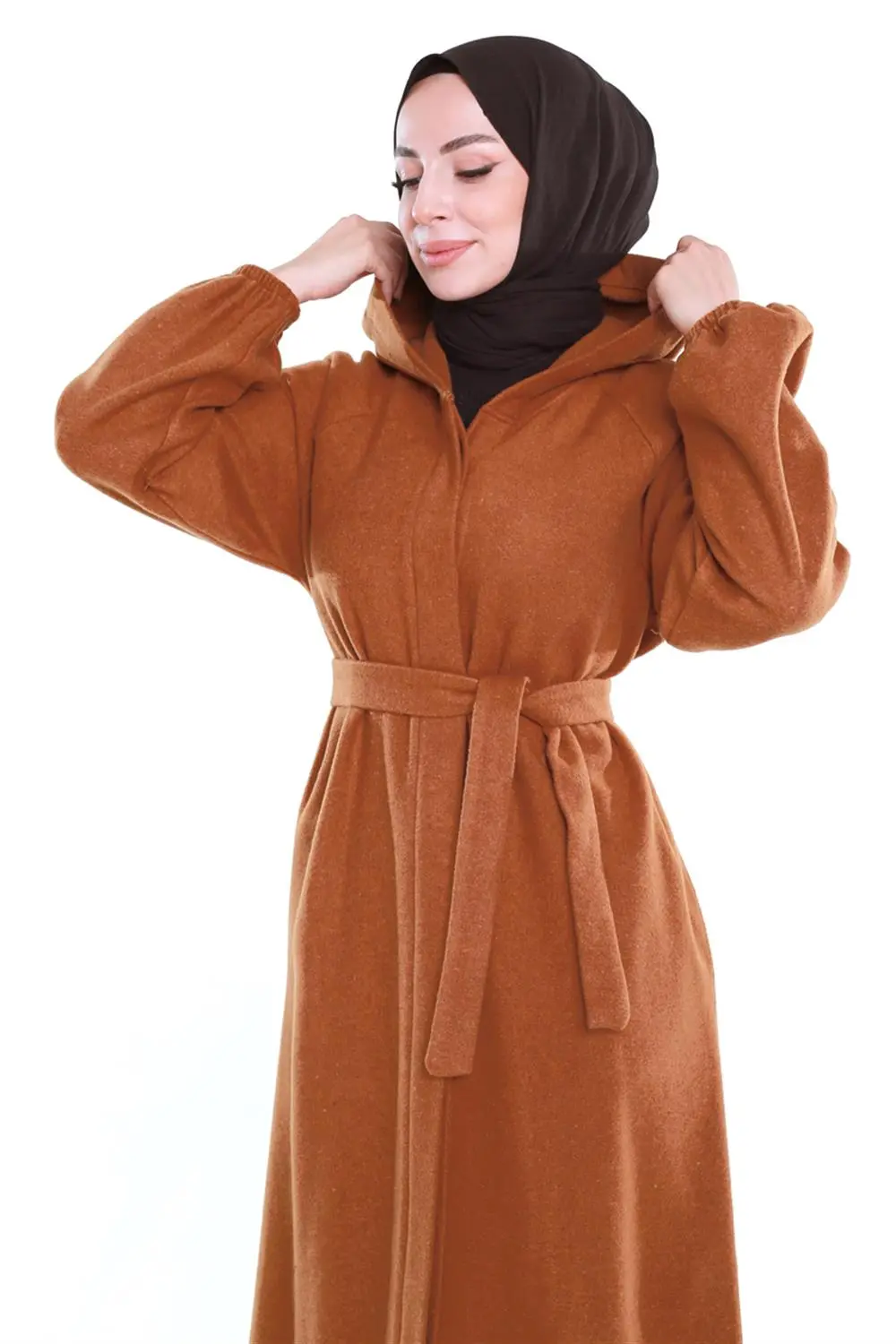 Belted Hijab Coat-detail