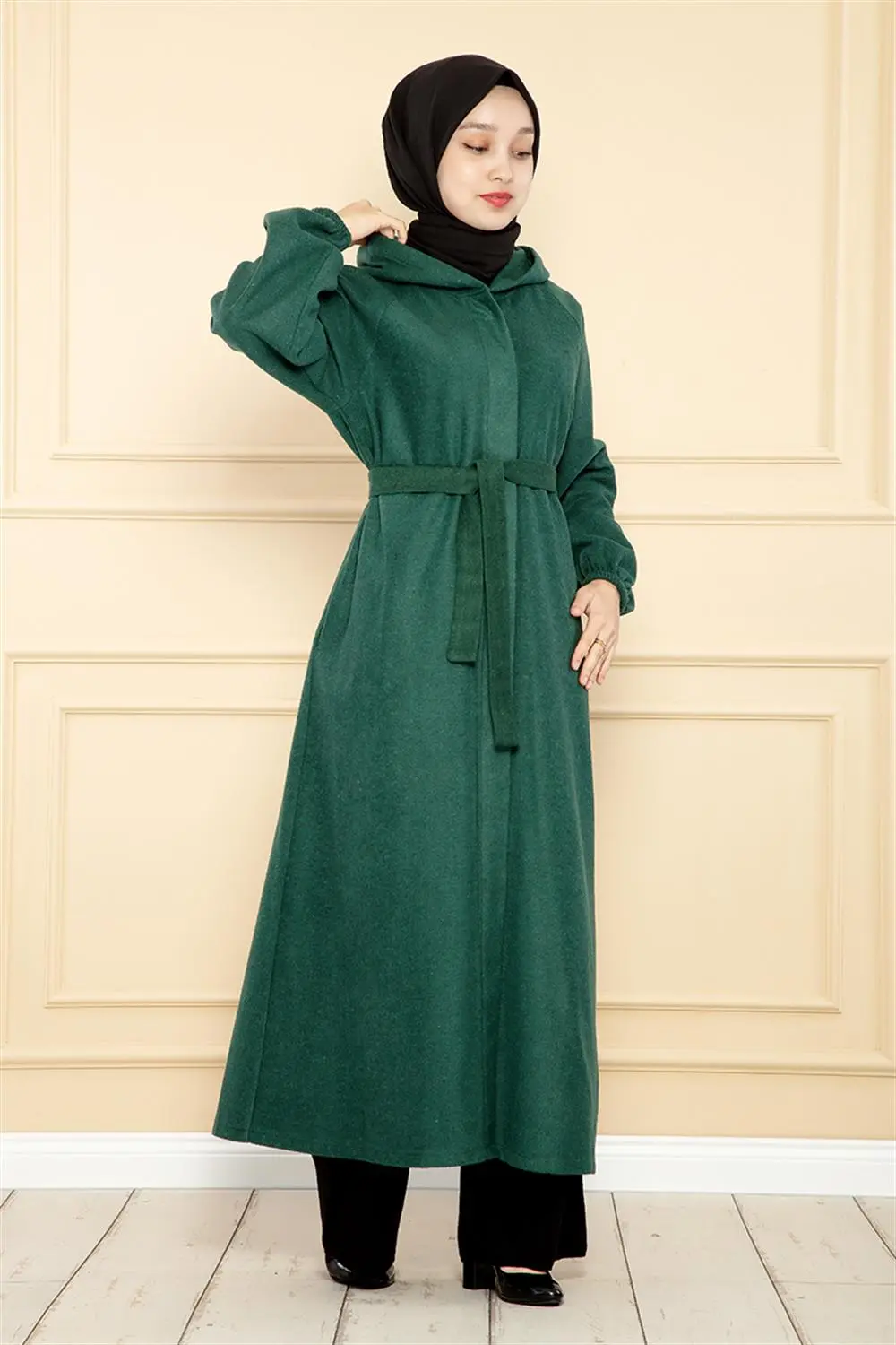 Belted Hijab Coat-detail