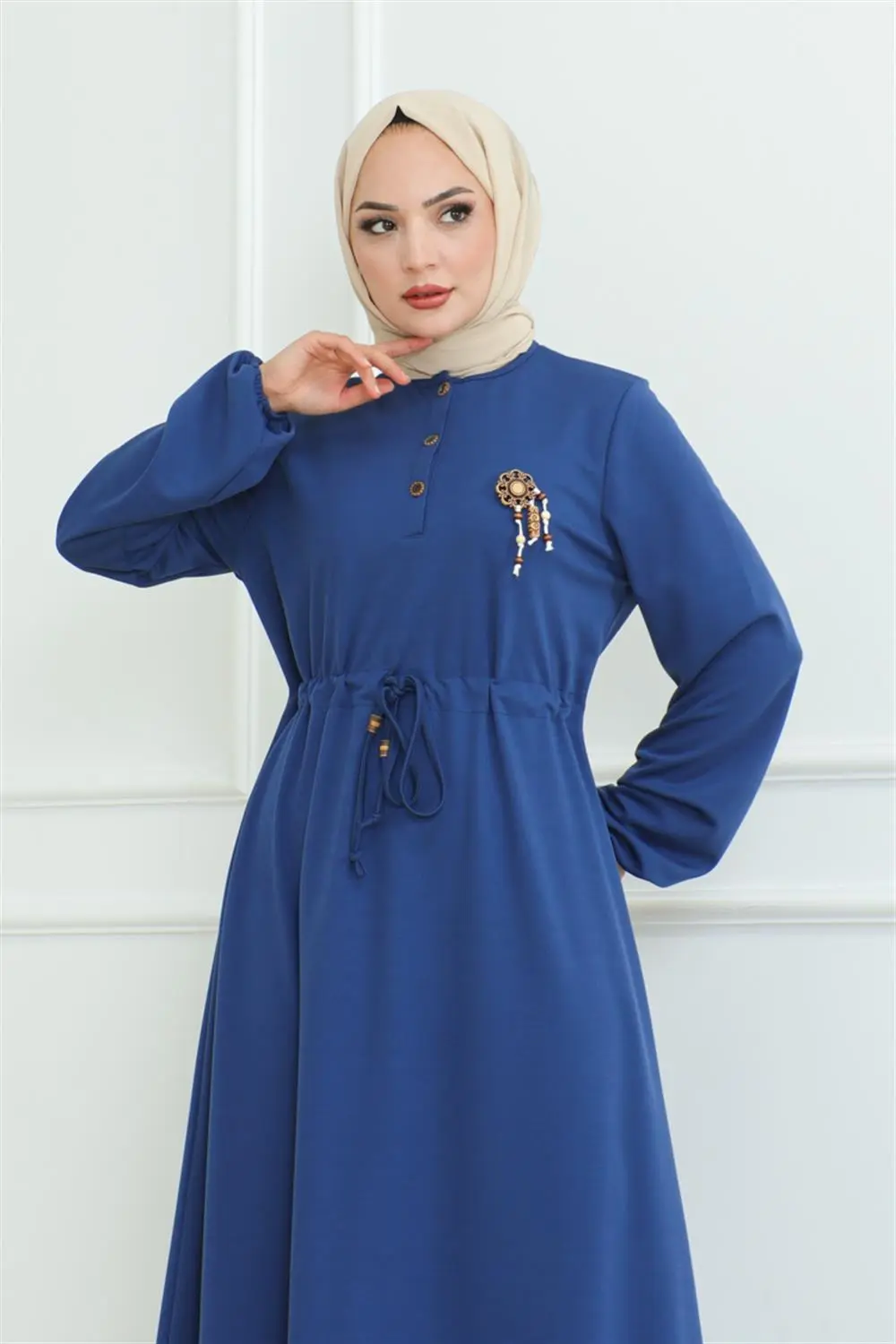 Mine Lace Dress-detail