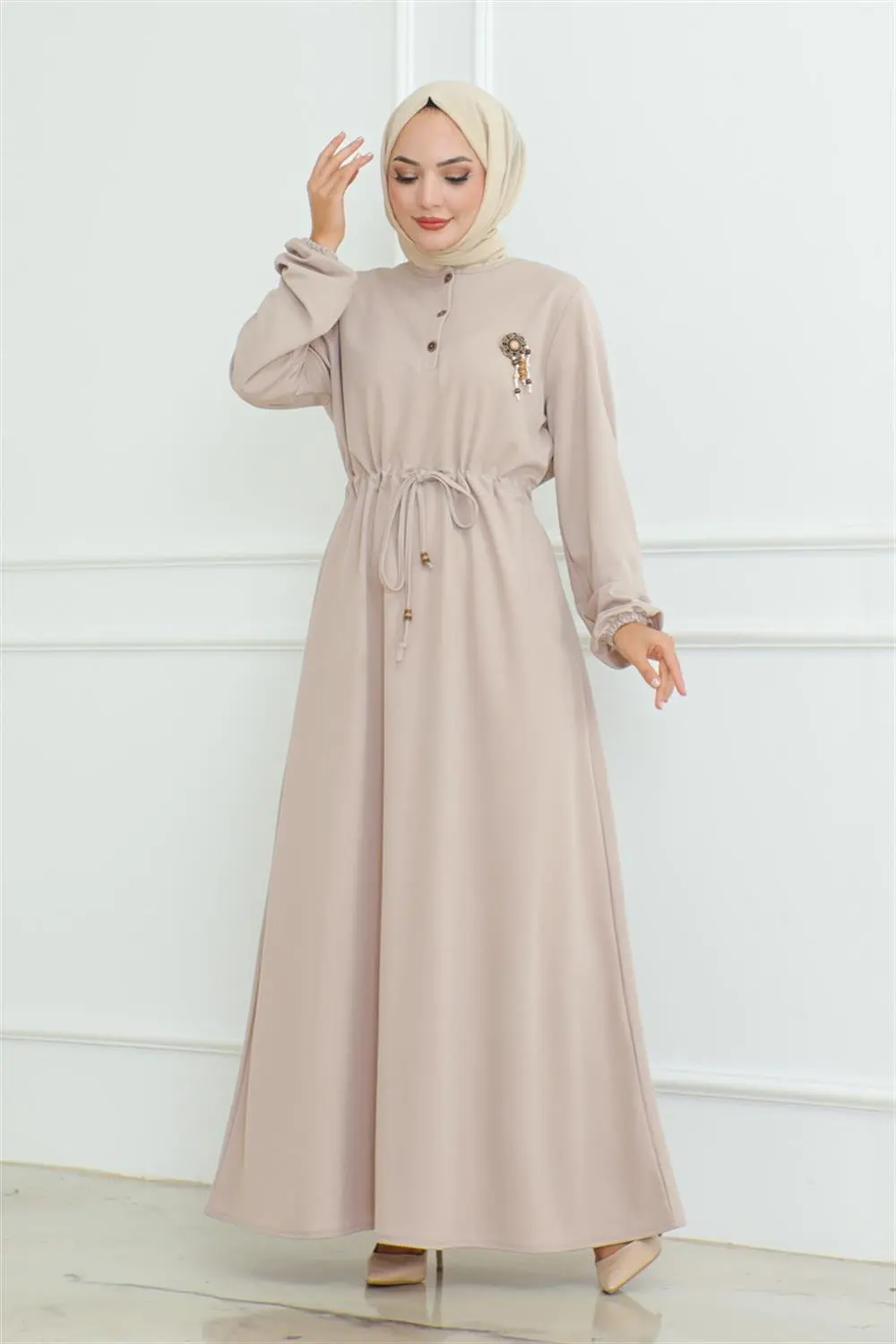 Mine Lace Dress-detail