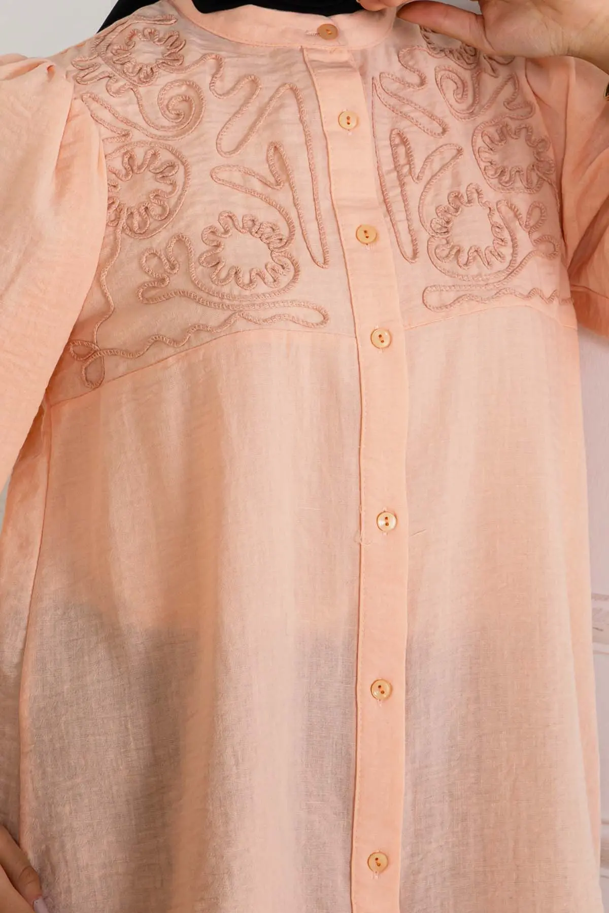 Embroidery Detailed Shirt-detail
