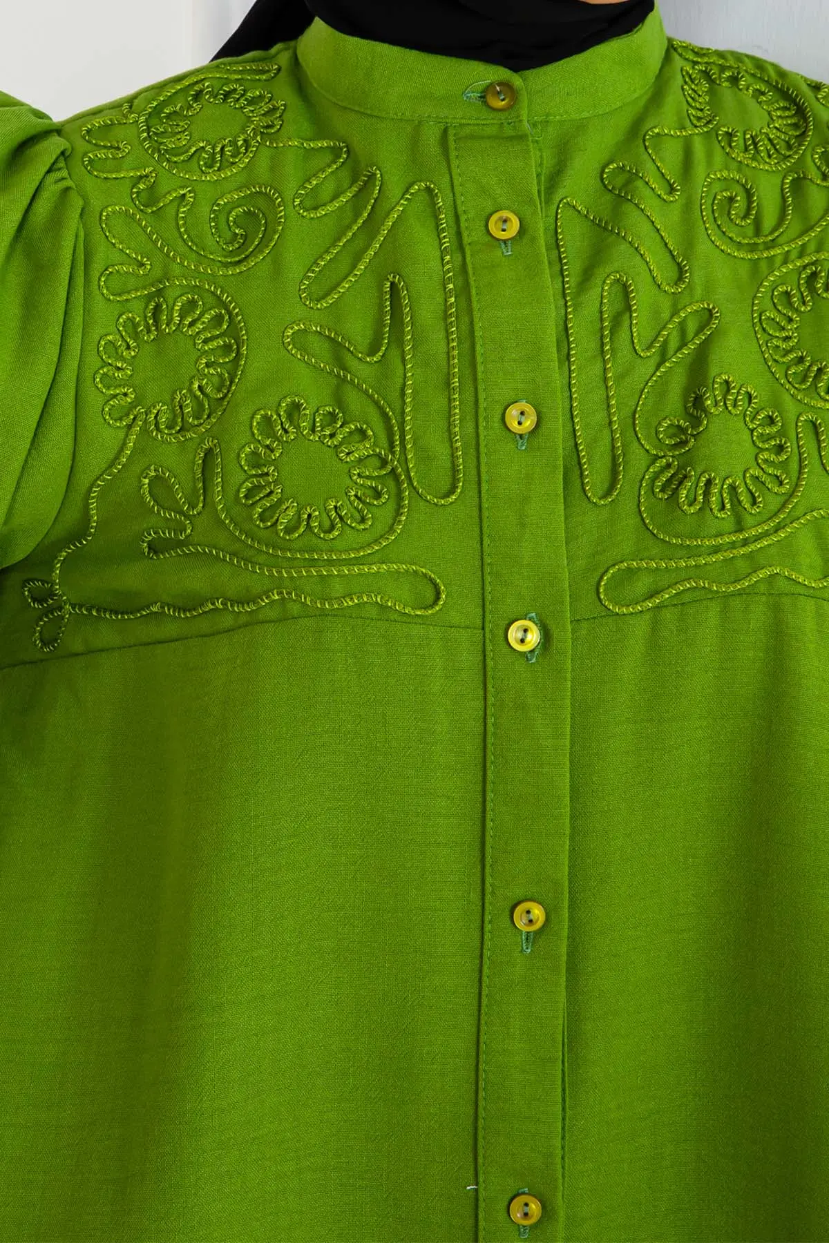 Embroidery Detailed Shirt-detail