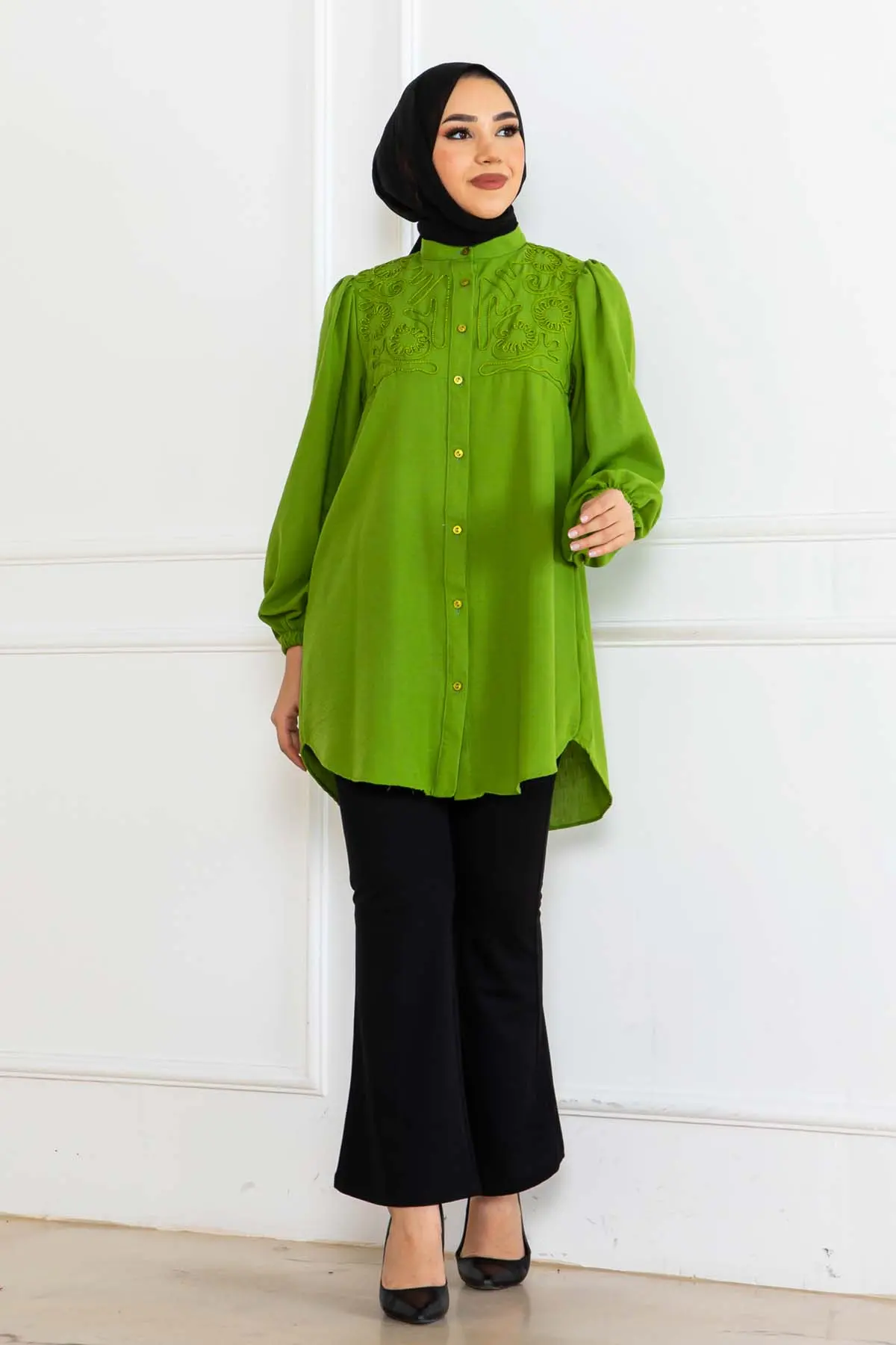 Embroidery Detailed Shirt-detail