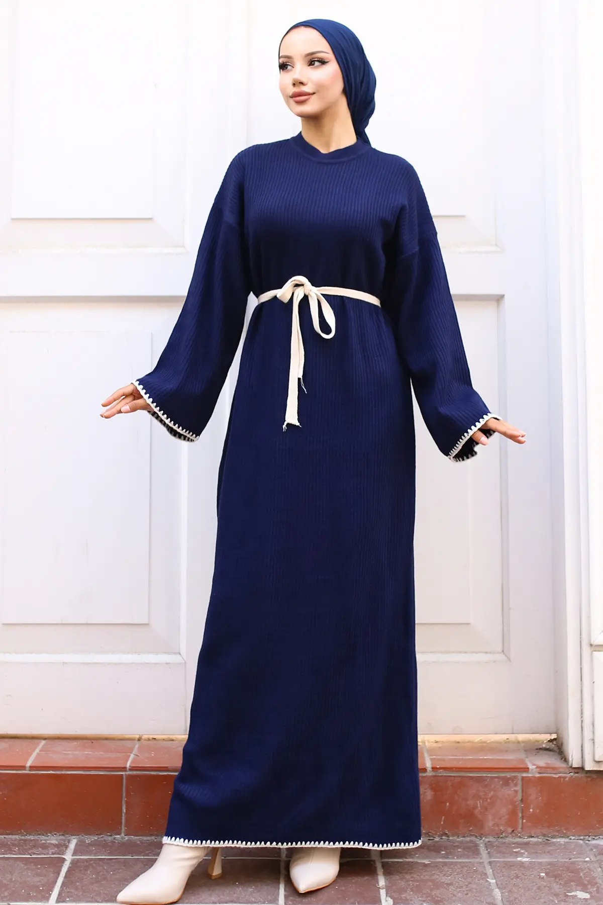 Nakış Detaylı Triko Elbise Yağ Yeşili-detail