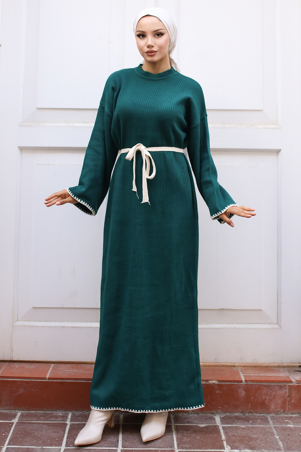 Embroidered Detailed Knit Dress Oil Green