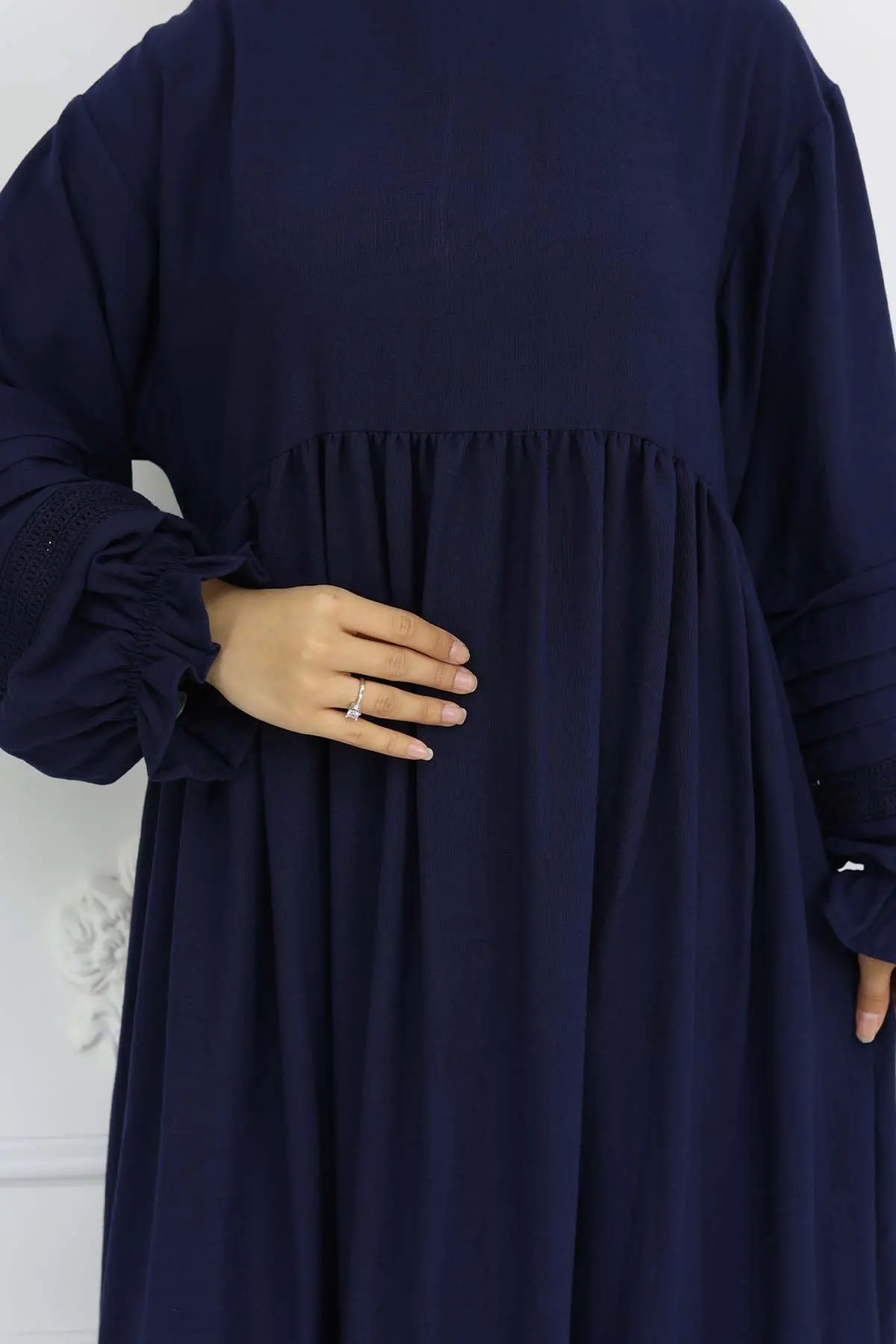 Nervür Detaylı Tesettür Elbise Lacivert 2207-detail