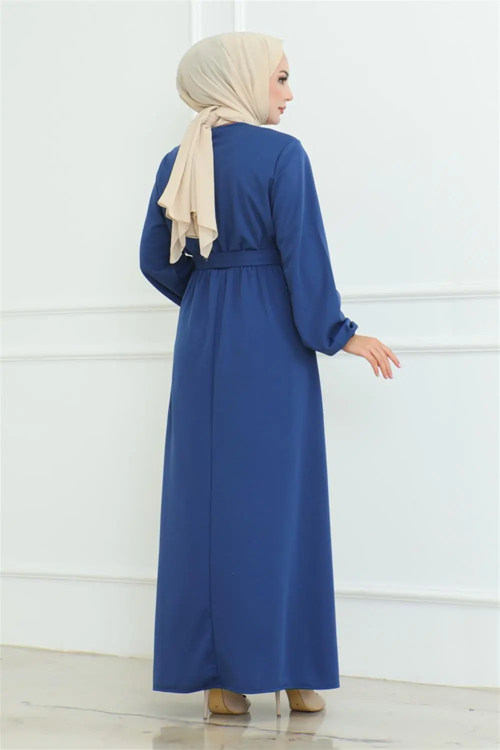 Omuz Detaylı Düğmeli Elbise-detail