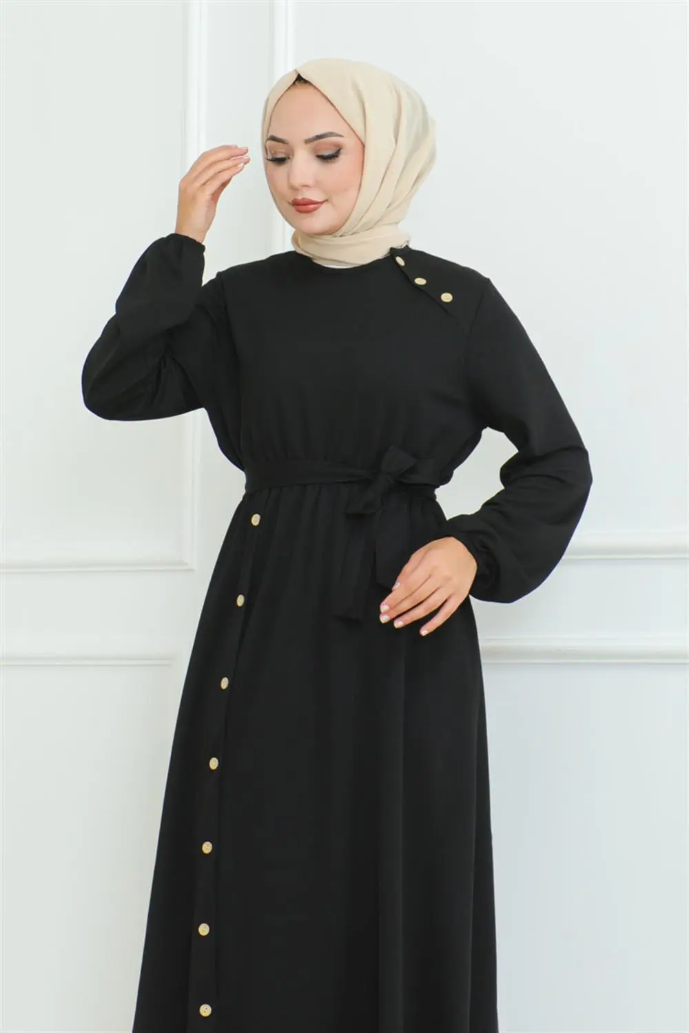 Shoulder Detailed Buttoned Dress-detail