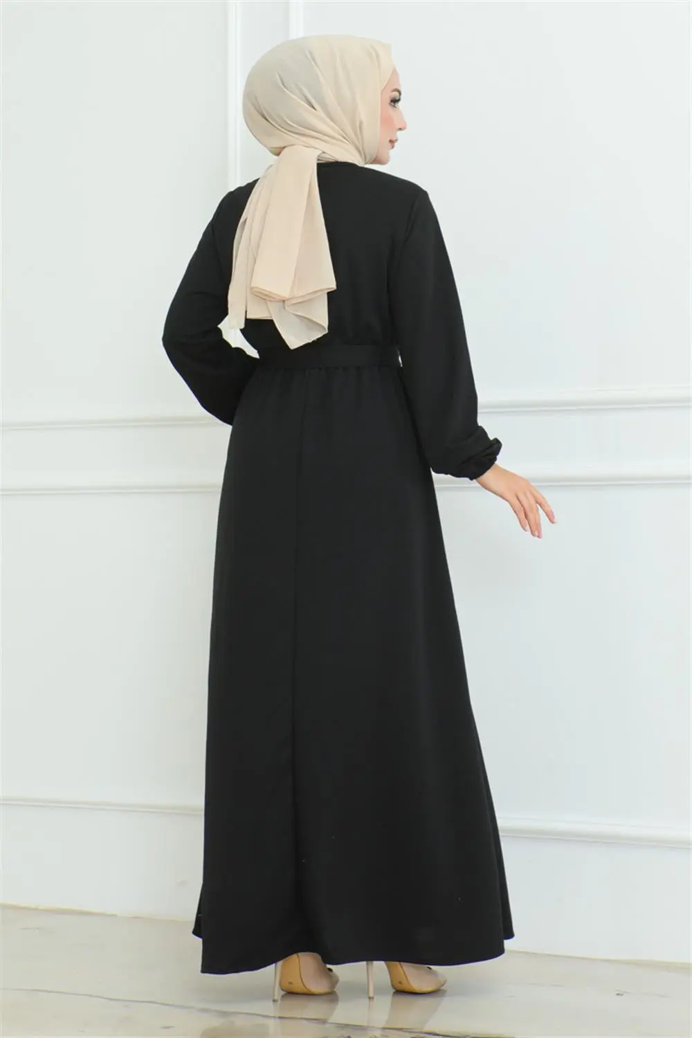 Shoulder Detailed Buttoned Dress-detail